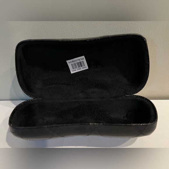 Chanel CC Black Bow Sunglasses 5171 - Picture 14 of 15